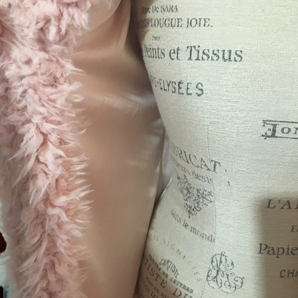 Ashley by 26 International faux fur long vest NWT - Picture 4 of 8